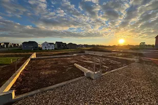 13165 Avery Wy, Rosemount, MN 55068 - Photo 2