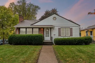 944 California Avenue W, Saint Paul, MN 55117 - Photo 1