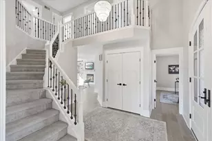 786 Harlar Cir, Hudson, WI 54016 - Photo 6