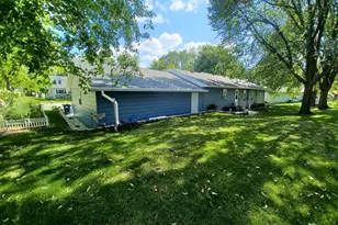 138 Ridge Rd, Morris, MN 56267 - Photo 4