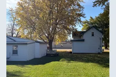 306 E Front Street E, Fulda, MN 56131 - Photo 6