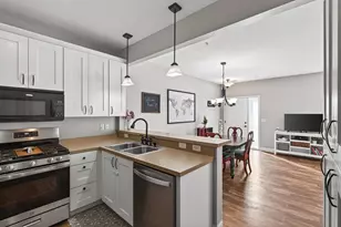 7769 Madelyn Creek Dr, Victoria, MN 55386 - Photo 14