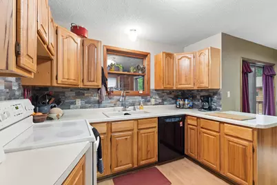 27640 Meridian Avenue, Belle Plaine, MN 56011 - Photo 8