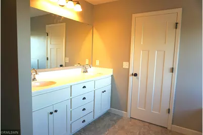 20899 Hardwood Road N, Forest Lake, MN 55025 - Photo 10