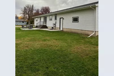 713 Birch Street, Dawson, MN 56232 - Photo 2