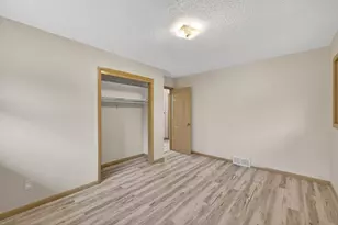 2106 8th Ave NE, Rochester, MN 55906 - Photo 26