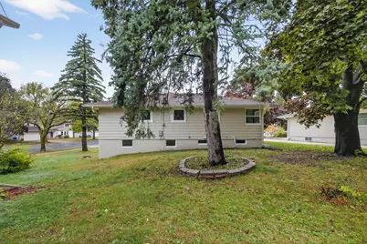 2106 8th Avenue NE, Rochester, MN 55906 - Photo 6