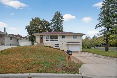 2106 8th Avenue NE, Rochester, MN 55906 - Photo 2