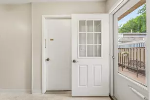 907 Monterey Dr, Shoreview, MN 55126 - Photo 8