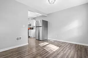 681 Glencoe St NE, Fridley, MN 55432 - Photo 8