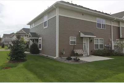 10269 Chesshire Lane N, Maple Grove, MN 55369 - Photo 18