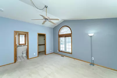 2717 Spyglass Court NW, Rochester, MN 55901 - Photo 16