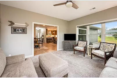 305 Harrison Street, Welcome, MN 56181 - Photo 36