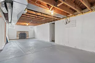 2001 Washington St NE, Minneapolis, MN 55418 - Photo 18