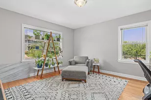 2001 Washington St NE, Minneapolis, MN 55418 - Photo 10