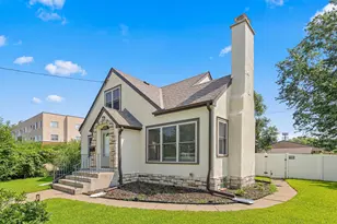 2001 Washington St NE, Minneapolis, MN 55418 - Photo 22