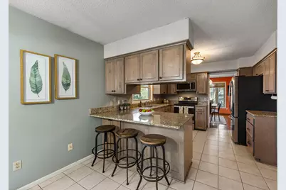 4444 Victoria Street N, Shoreview, MN 55126 - Photo 4