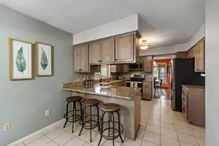 4444 Victoria St N, Shoreview, MN 55126 - Photo 4