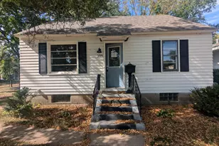 109 30th Ave N, Saint Cloud, MN 56303 - Photo 1