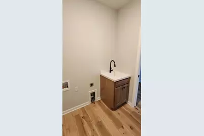 8018 Walnut Lane, Corcoran, MN 55340 - Photo 8