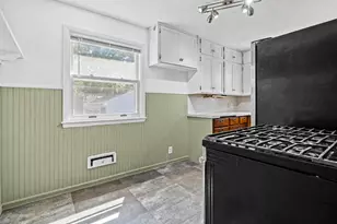 6717 Queen Ave S, Richfield, MN 55423 - Photo 14