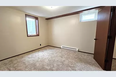 424 E 2nd Street, Litchfield, MN 55355 - Photo 22