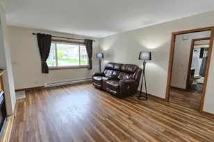 424 E 2nd St, Litchfield, MN 55355 - Photo 10