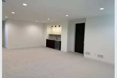 25480 Smithtown Road, Shorewood, MN 55331 - Photo 10