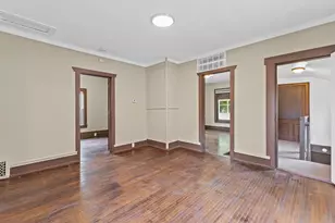 811 Queen Ave N, Minneapolis, MN 55411 - Photo 20