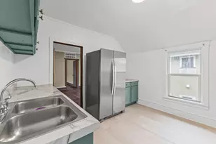 811 Queen Ave N, Minneapolis, MN 55411 - Photo 30