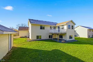 407 Buffalo Run Rd, Buffalo, MN 55313 - Photo 4