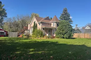 224 3rd Ave, Wanamingo, MN 55983 - Photo 2