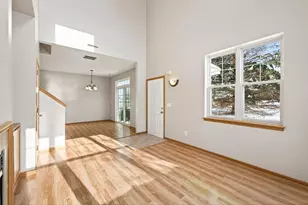 1590 Countryside Dr, Shakopee, MN 55379 - Photo 4