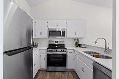 14855 Endicott Way #304, Apple Valley, MN 55124 - Photo 2