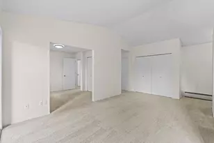14855 Endicott Way, Apple Valley, MN 55124 - Photo 10