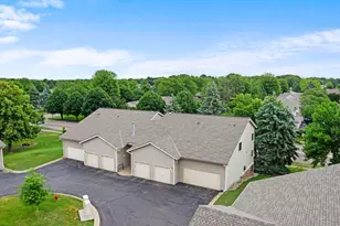 14855 Endicott Way, Apple Valley, MN 55124 - Photo 34