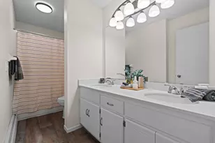 14855 Endicott Way, Apple Valley, MN 55124 - Photo 22