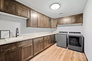 900 1/2 8th Ave N, Princeton, MN 55371 - Photo 12