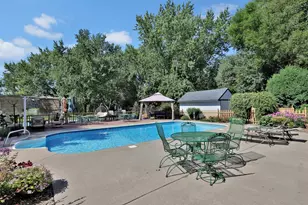 706 Benton St, Anoka, MN 55303 - Photo 70