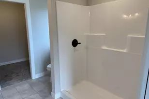 7255 Hawthorne Ct, North Branch, MN 55056 - Photo 8