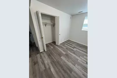 1107 57th Avenue N, Brooklyn Center, MN 55430 - Photo 12