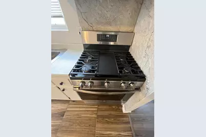 1107 57th Avenue N, Brooklyn Center, MN 55430 - Photo 8