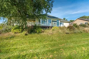 825 5th St SE, Pelican Rapids, MN 56572 - Photo 16