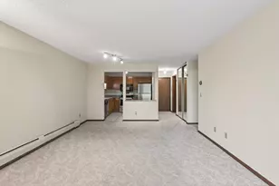 3850 Plymouth Blvd, Plymouth, MN 55446 - Photo 10