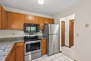 3850 Plymouth Blvd, Plymouth, MN 55446 - Photo 16