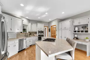 7004 Howard Ln, Eden Prairie, MN 55346 - Photo 6