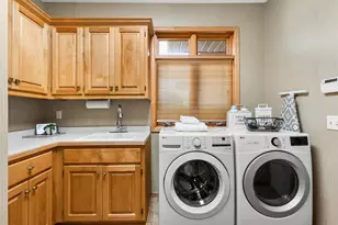 7004 Howard Ln, Eden Prairie, MN 55346 - Photo 24