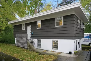 1002 9th St S, Moorhead, MN 56560 - Photo 1