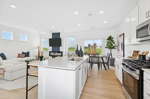 2263 Tyrone Dr, Shakopee, MN 55379 - Photo 6