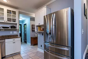 657 Lincoln Ave, Saint Paul, MN 55105 - Photo 16